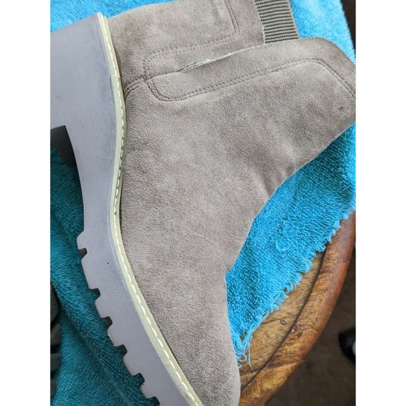 NWOT Hey Girl Pull On Tan Faux Suede Boots Sz 11 - Picture 3 of 8